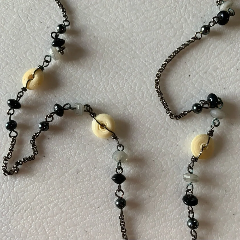 SALE🎁Eyeglass Leash - silver chain with cream & black beads